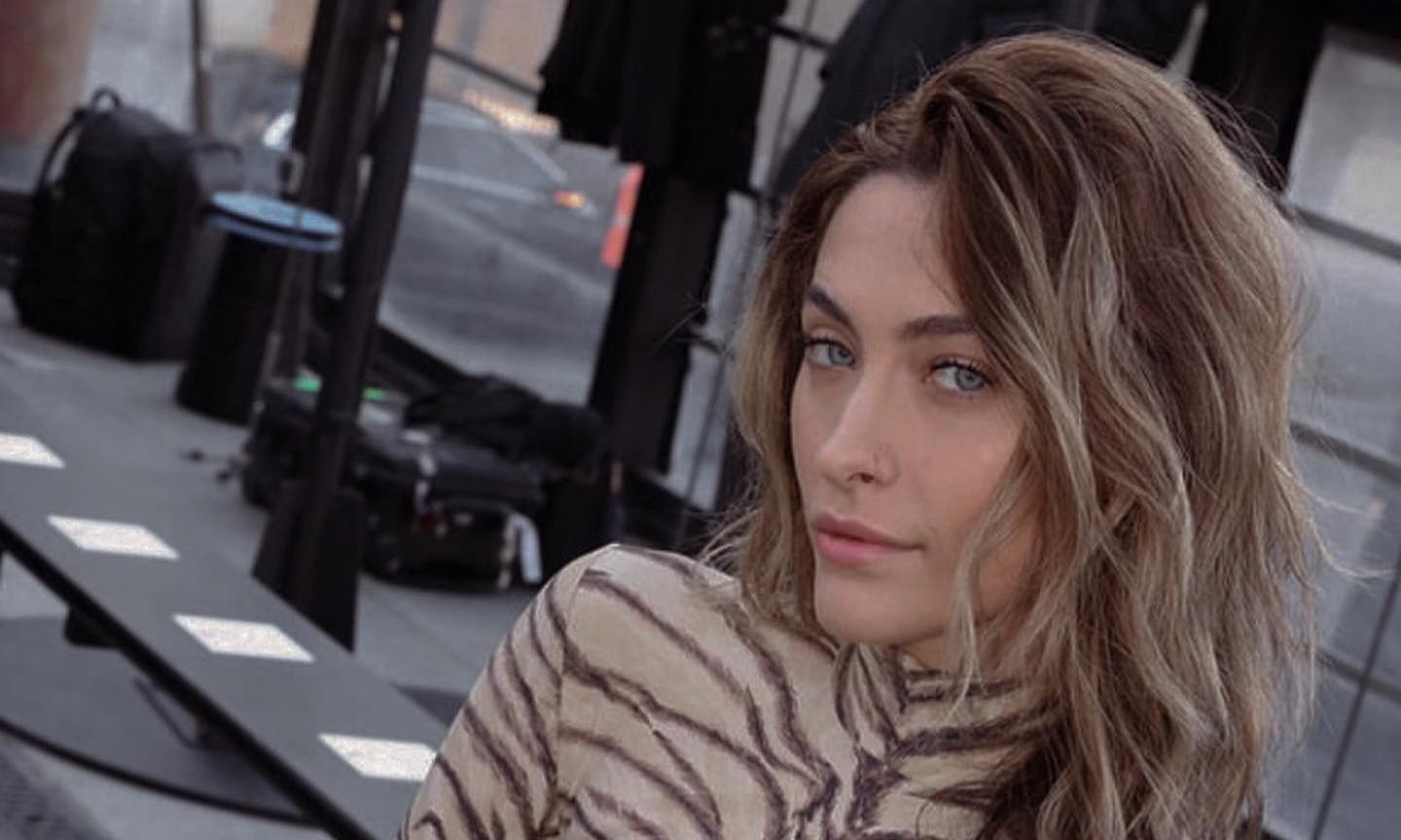 Πάρις Τζάκσον: Έχει λάβει 65 εκατομμύρια δολάρια ως ωφέλεια από την περιουσία του πατέρα της