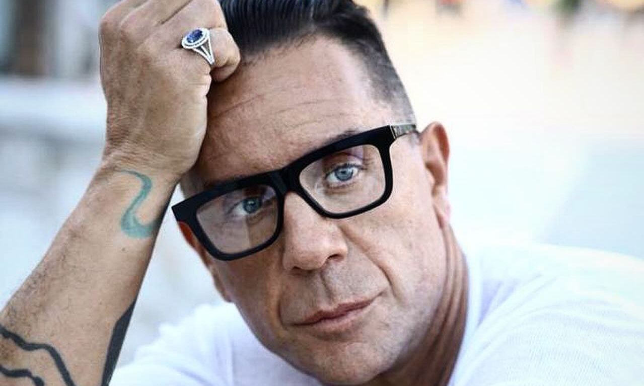 Γιώργος Μαζωνάκης: «Δεν έκανε κακό σε κανέναν, μόνο στον εαυτό του»