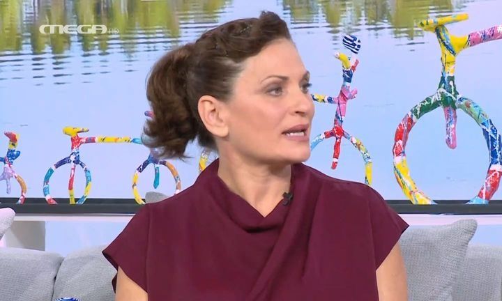 Συγκινεί η Θεοφανία Παπαθωμά: «Από τη στιγμή που έγινα μαμά, έμαθα να εξαφανίζεται το εγώ μου»