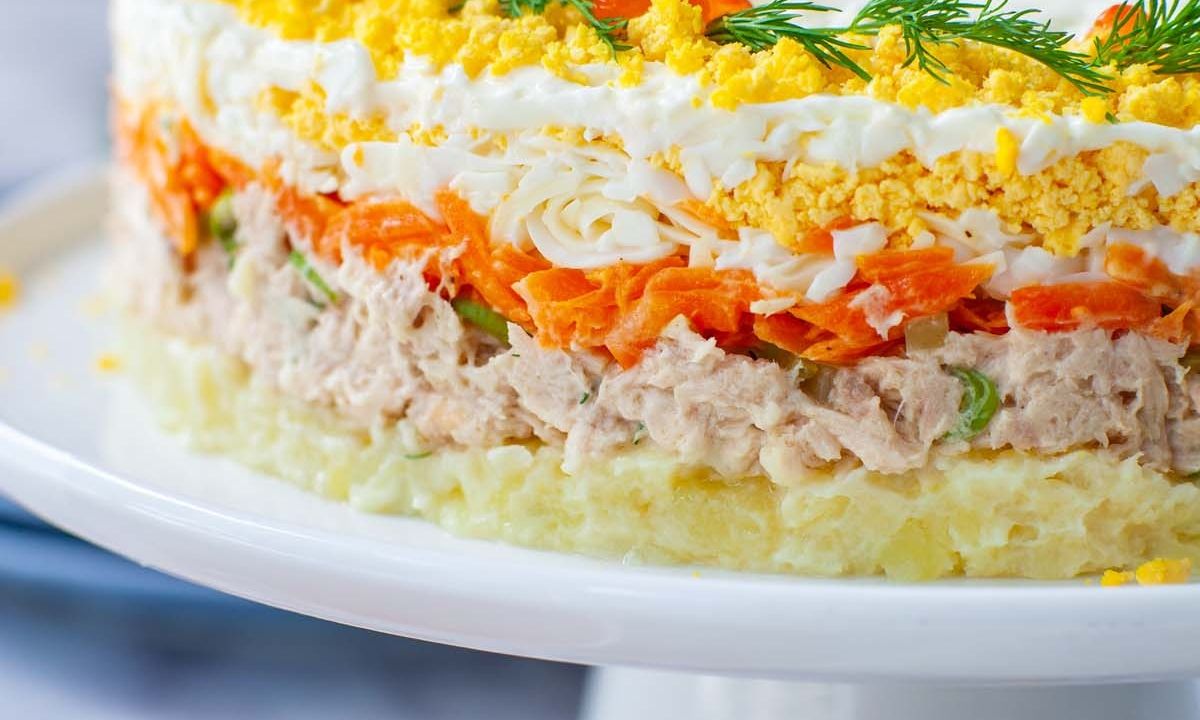 H σαλάτα που κατέκτησε τους πάντες – Νέα συνταγή για Μιμόζα σε 15 λεπτά