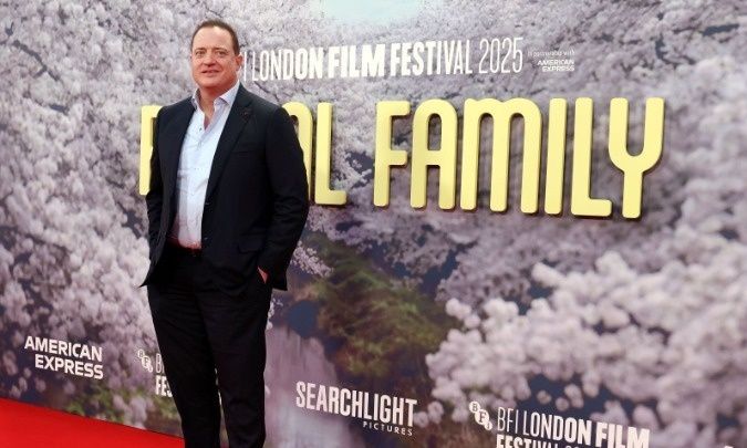 «Rental Family»: Η νέα ταινία του Μπρένταν Φρέιζερ προέκυψε από τυχαία αναζήτηση εργασίας στο Τόκιο