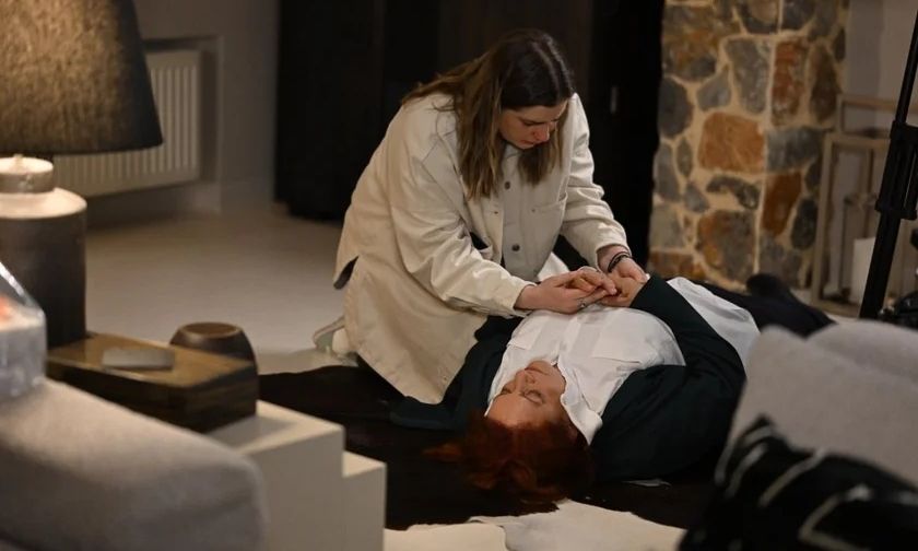 Να με λες μαμά: Η Ξένια αντιμέτωπη με τη μεγαλύτερη αλήθεια της ζωής της