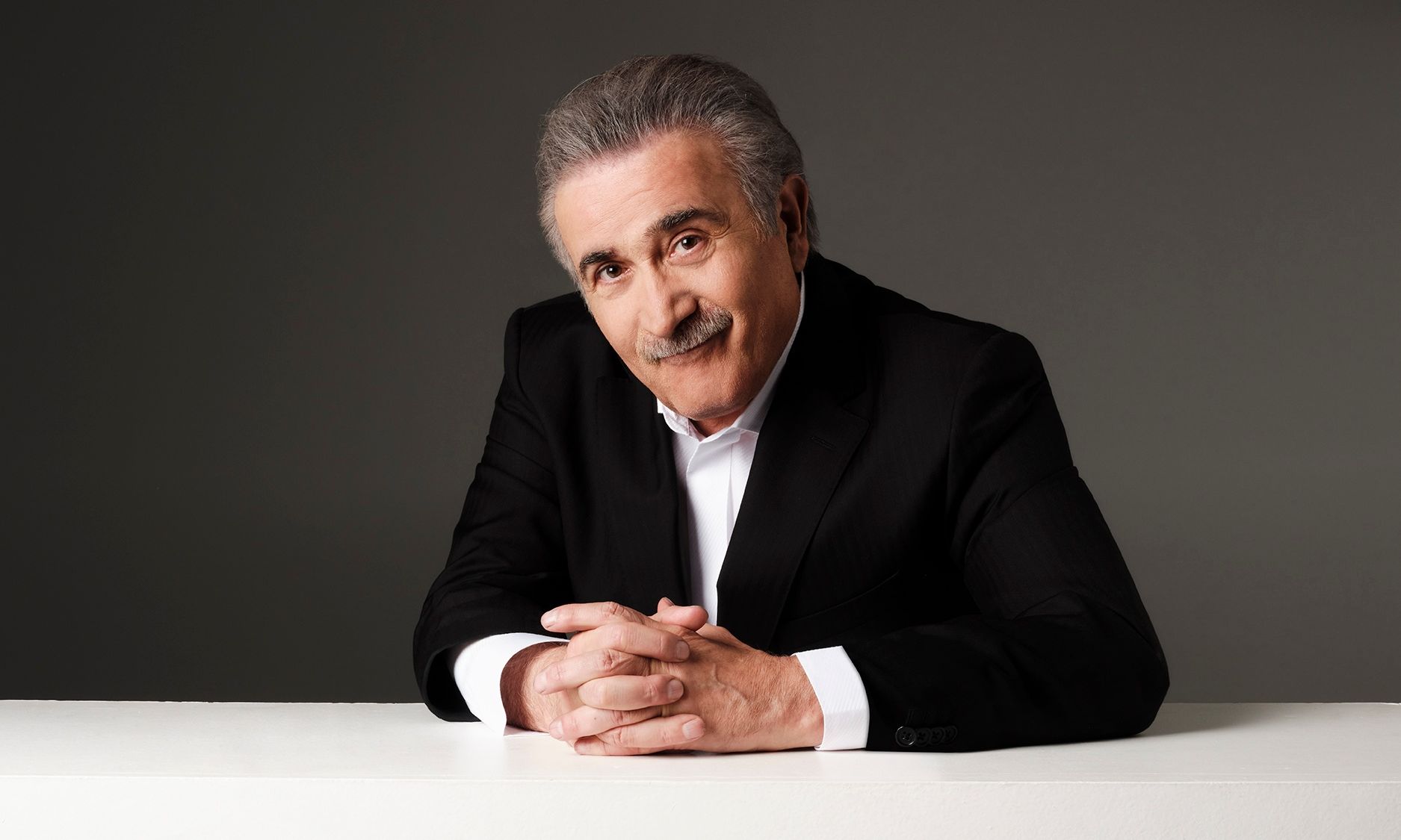 Αλ Τσαντίρι Νιουζ: Αυτές είναι οι πρώτες καλεσμένες του Λάκη Λαζόπουλου