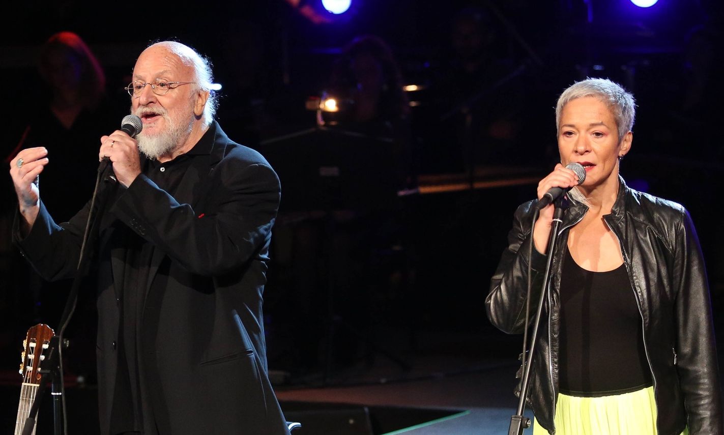 Μελίνα Κανά: «Ο Διονύσης Σαββόπουλος ήταν μάγος της σκηνής και ποιητής» - Το συγκινητικό «αντίο»