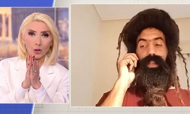 Γιαννακόπουλος: Ξανά στο OPEN ο viral μελισσοκόμος - «Την είπε» με το γάντι στην Μίνα Καραμήτρου