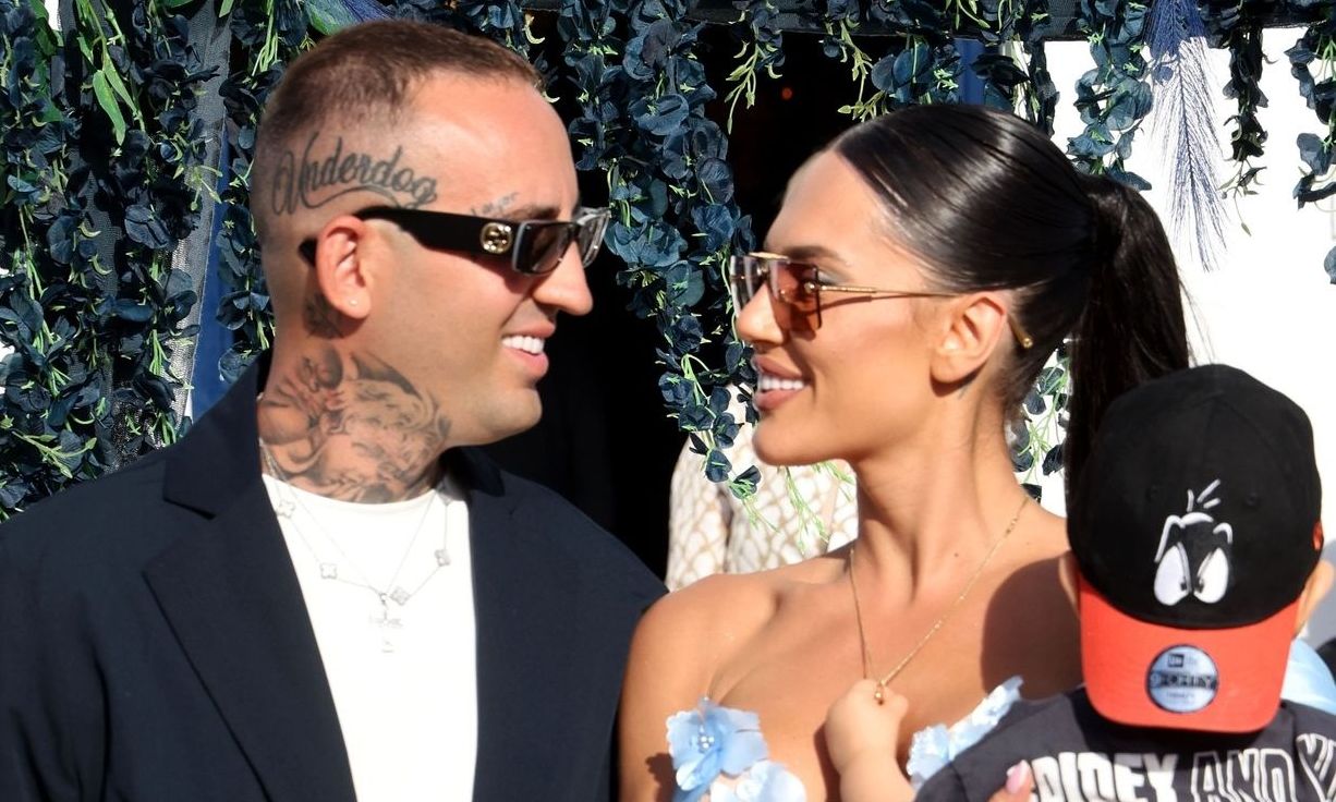 Έλενα Τσαγκρινού: Πήγε στον πλαστικό της και τελικά κατέληξε με μπότοξ και patches ο σύντροφός της