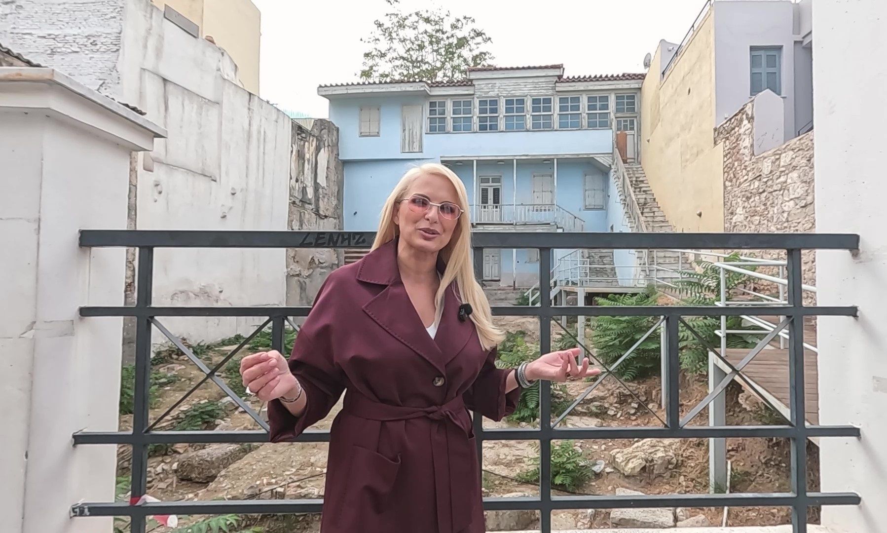 Happy Hours: Πρεμιέρα για τη Μάγδα Τσέγκου στο ΟΡΕΝ - Μας πάει στα πιο όμορφα σημεία της Αθήνας