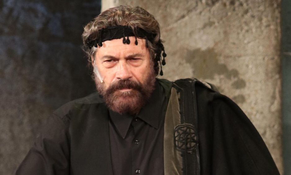 Ο Νίκος Βερλέκης στο gossip-tv: Το Φεστιβάλ Ιεράπετρας, η αγάπη για τον τόπο & η αφοσίωση στο θεάτρο