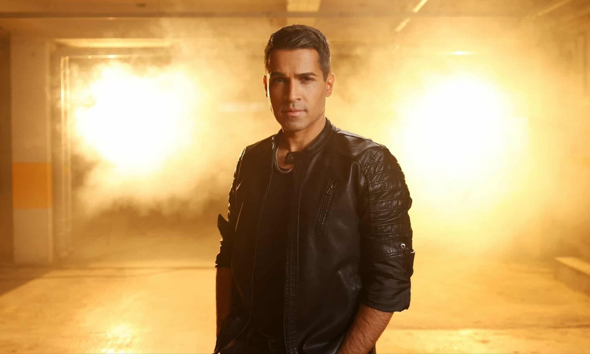 Από δω κι οι άλλες πάνε: Το νέο τραγούδι - πρόταση του Βασίλη Δήμα