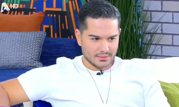 Χρήστος Μάστορας: «Έλαβα ένα μήνυμα από τον πατέρα μου που ήταν μαχαιριά στην καρδιά»