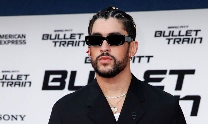 Ο Bad Bunny γράφει ιστορία στα βραβεία Grammy