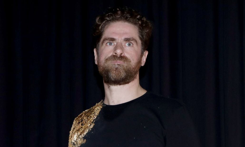 Λάλος: Ποιος θα περίμενε από τον... σκληροτράχηλο Μαθιό ότι θα έκανε αυτό το είδος γυμναστικής;