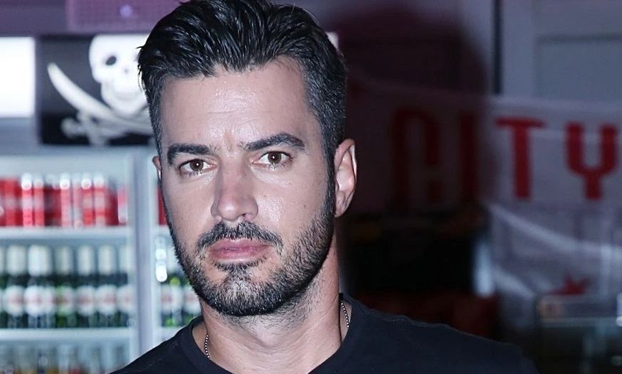 Τσιμιτσέλης για την εκπομπή, Όπου υπάρχει Ελλάδα: «Δεν είμαι παρουσιαστής, είμαι συντονιστής»