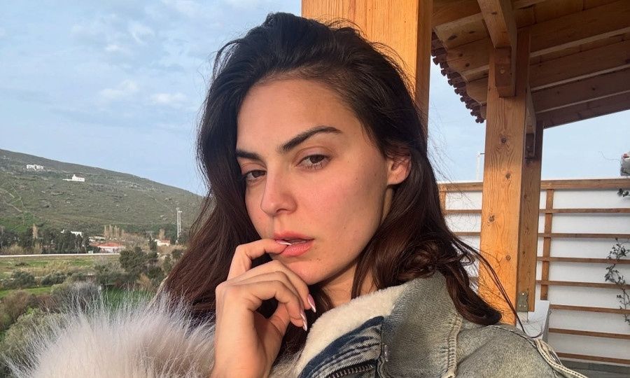 Ξέσπασε η Βρισηίδα Ανδριώτου: «Κλέφτες, σας σιχαίνομαι» - Τι συνέβη;