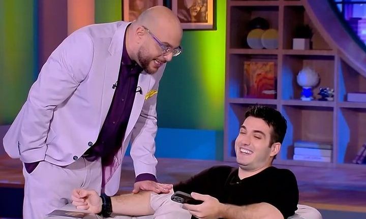 Κακοσαίος: Το on air τηλεφώνημα στη μητέρα του & η ατάκα στον Λαμπρόπουλο - «Την είπες γριά;»