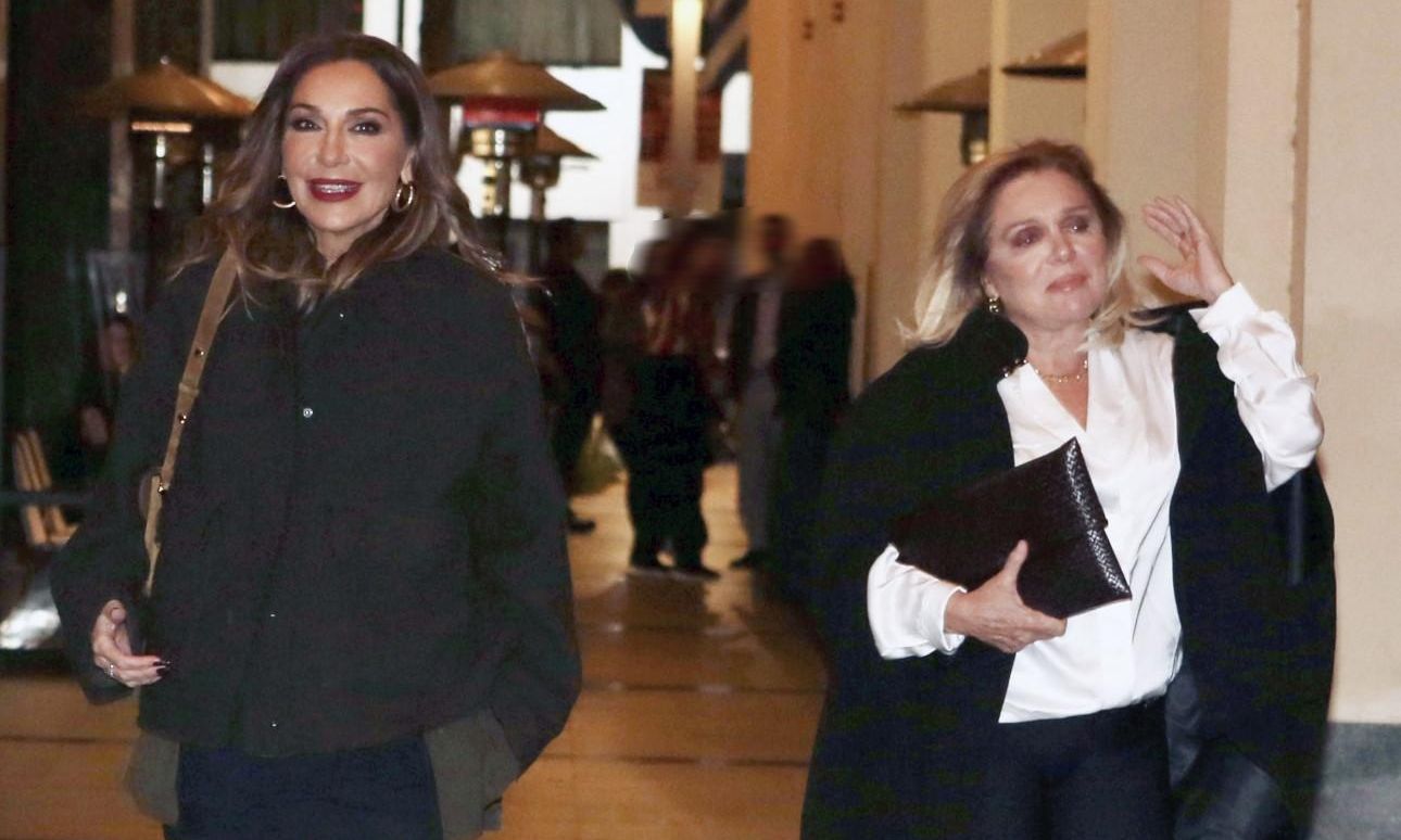 Μαρία Καβογιάννη & Δέσποινα Βανδή σε κοινή θεατρική έξοδο - Όταν δύο διαφορετικά στιλ συναντιούνται