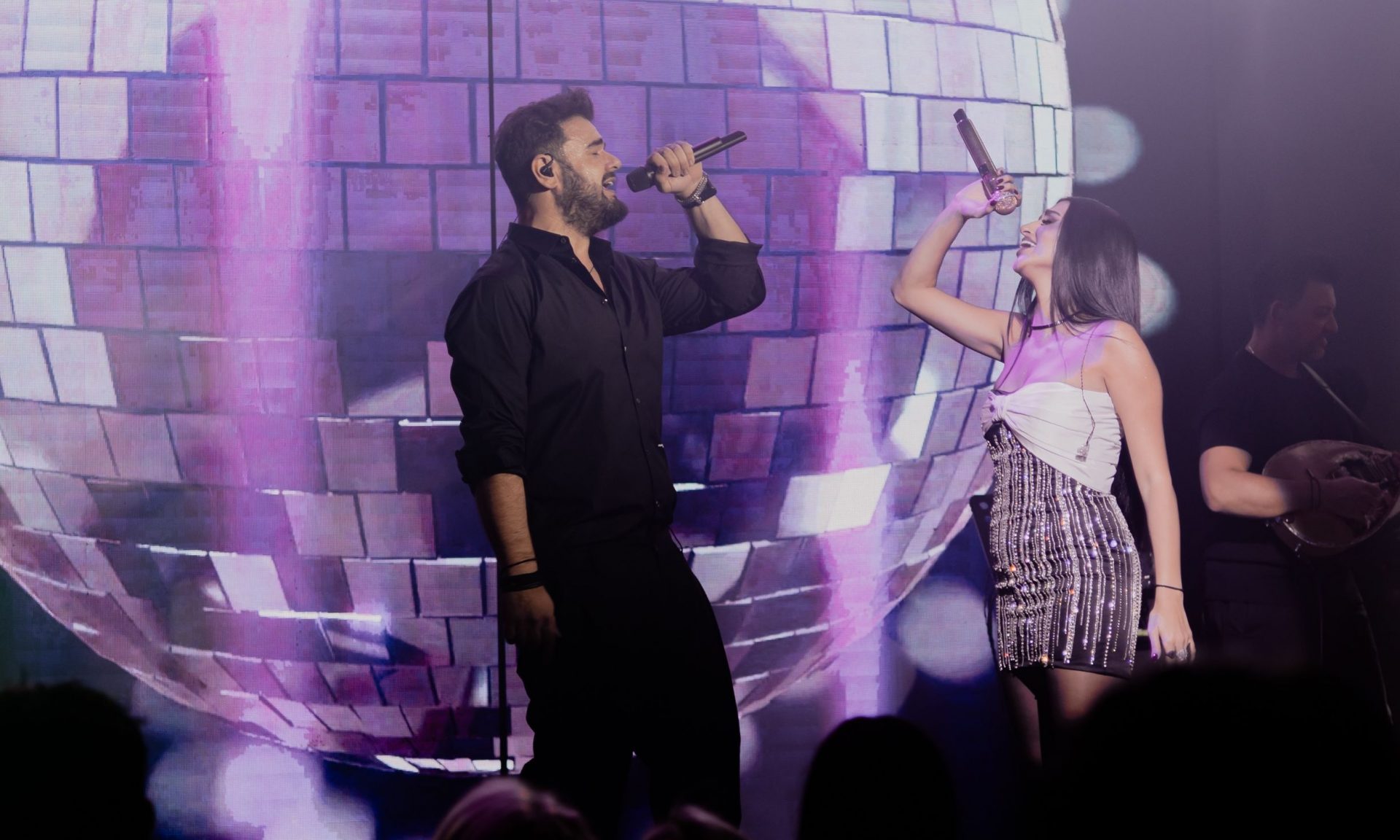 Αναστασία & Καμπακάκης σάρωσαν στην πρεμιέρα που θύμισε παλιές καλές εποχές της Θεσσαλονίκης