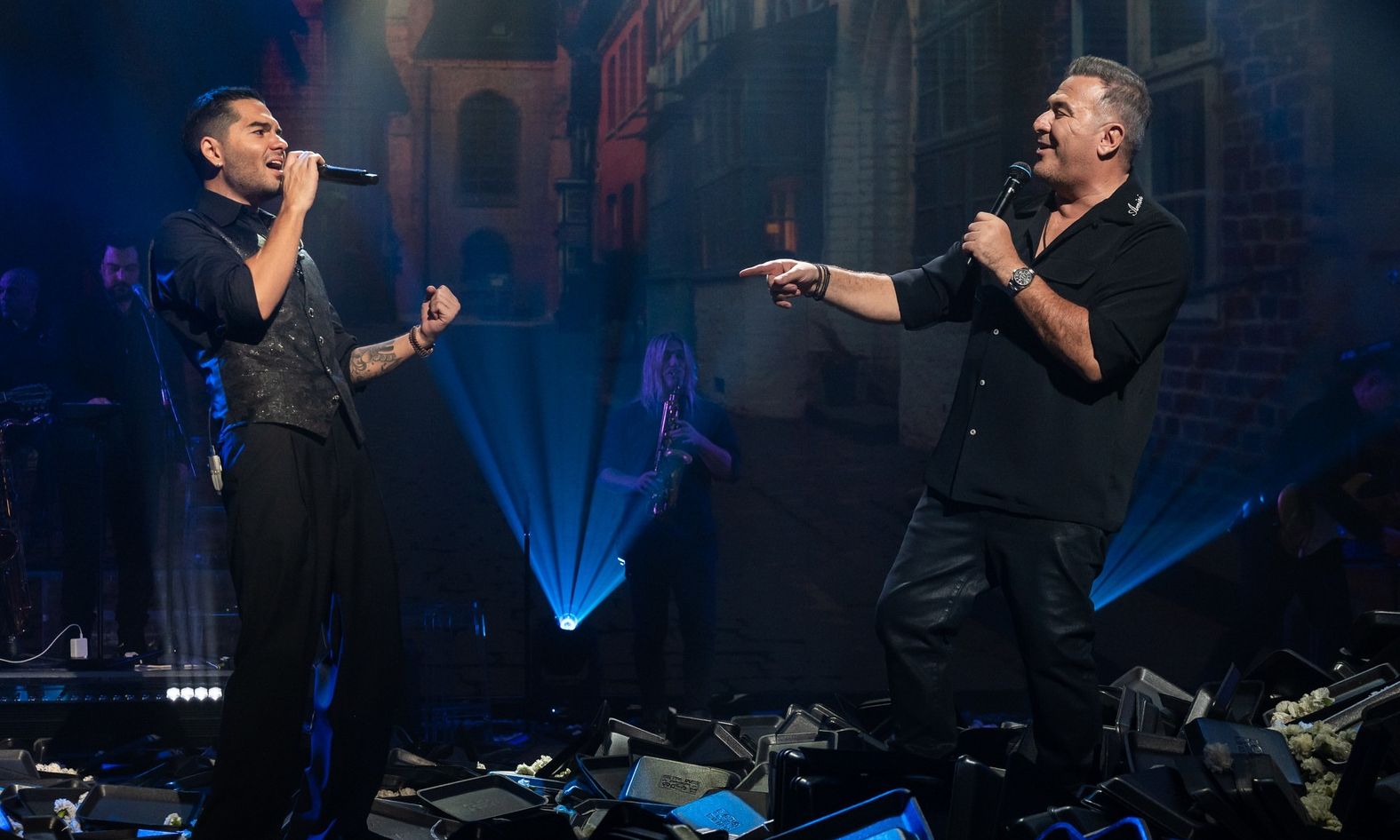 Αντώνης Ρέμος -Χρήστος Μάστορας: Η πιο λαμπερή συνάντηση του χειμώνα ξεκίνησε στο NOX ATHENS!