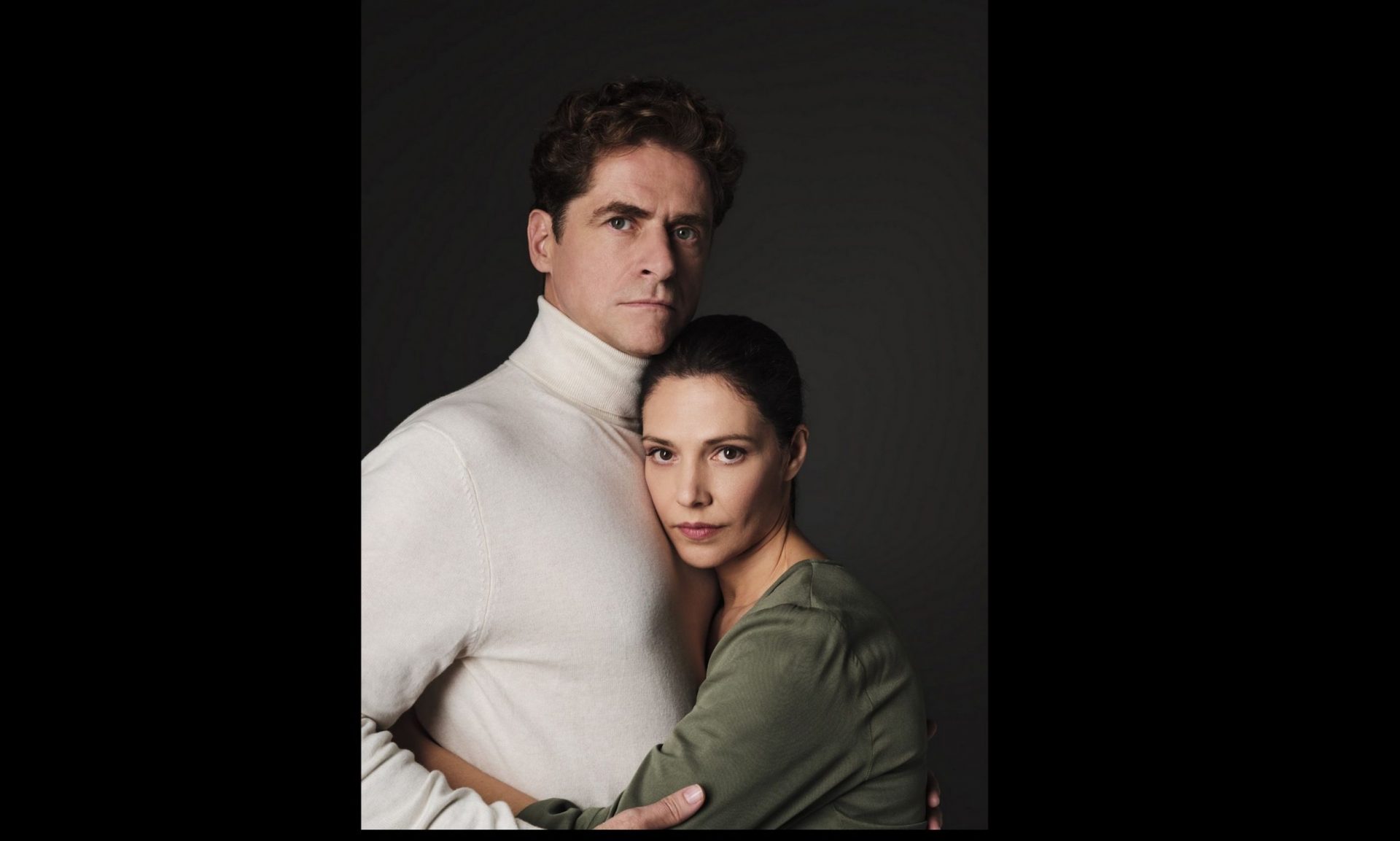 Μια νύχτα μόνο: Οδυσσέας και Αρετή φιλιούνται