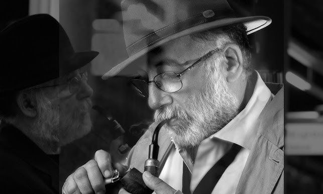 Θάνος Μικρούτσικος: 6 χρόνια χωρίς τον μουσικοσυνθέτη της επανάστασης, της ποίησης & του έρωτα