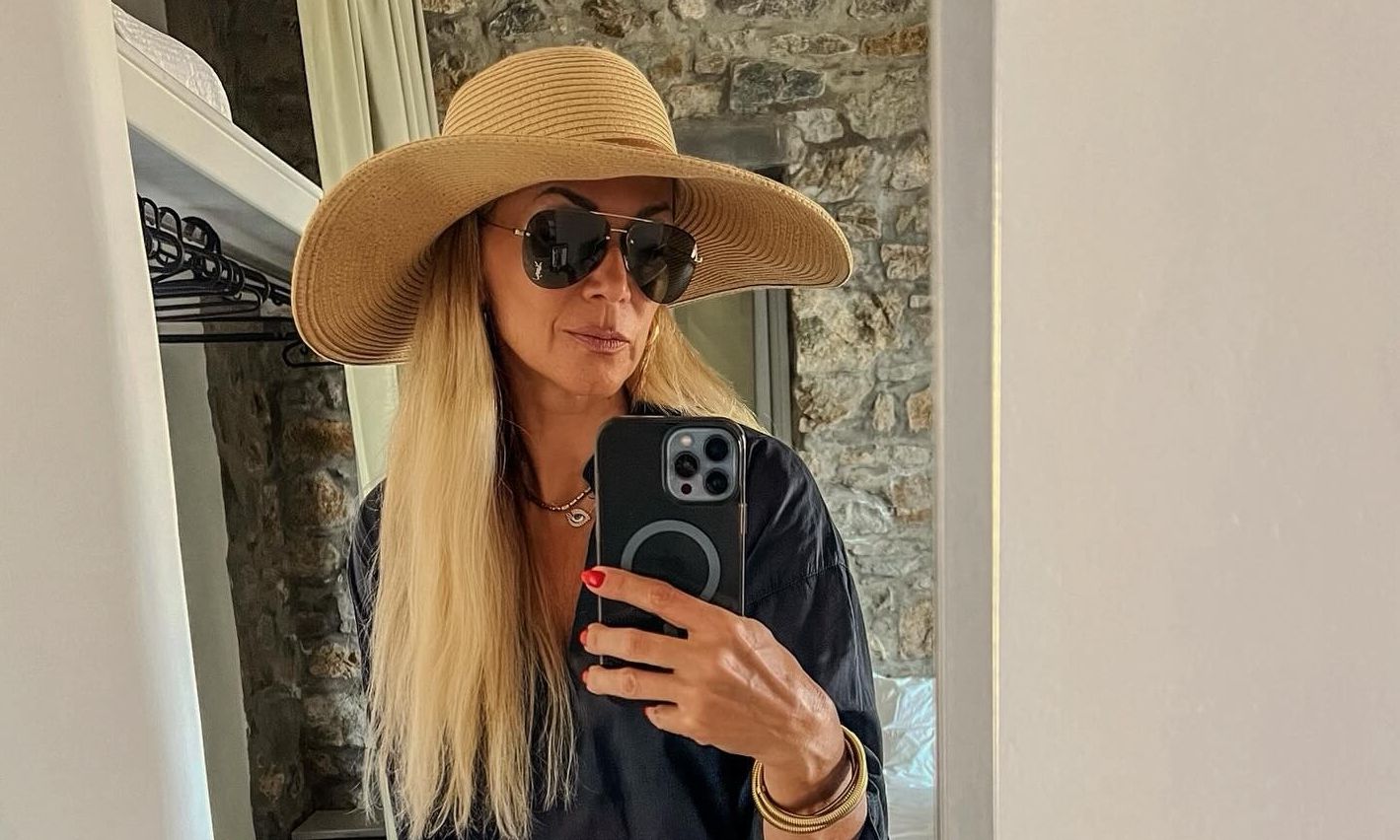 Έλλη Κοκκίνου: «Μισοτελειωμένη»: Το ατμοσφαιρικό video για το νέο της ζεϊμπέκικο