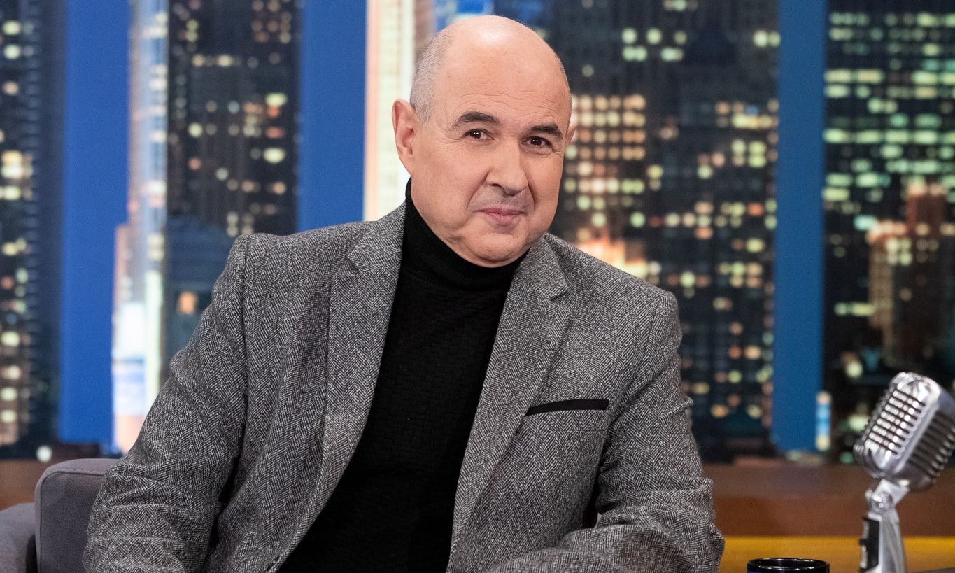 Ηλίας Φιλίππου: Το τραγούδι του Τερζή που έγραψε σε ένα φανάρι στη Συγγρού