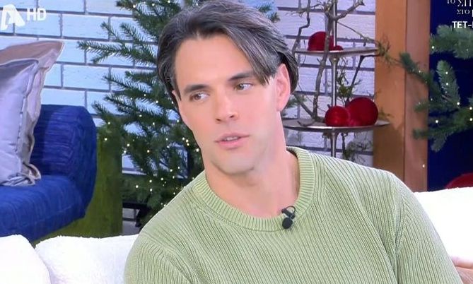 Ρένος Ρώτας: «Αν με ρωτούσες πώς θα ήμουν στα 35 μου θα σου έλεγα ότι...»