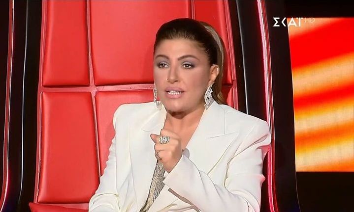 Έλενα Παπαρίζου: Η αδιαθεσία, η εισαγωγή στο νοσοκομείο, οι εξετάσεις και η αντικατάσταση στο Voice