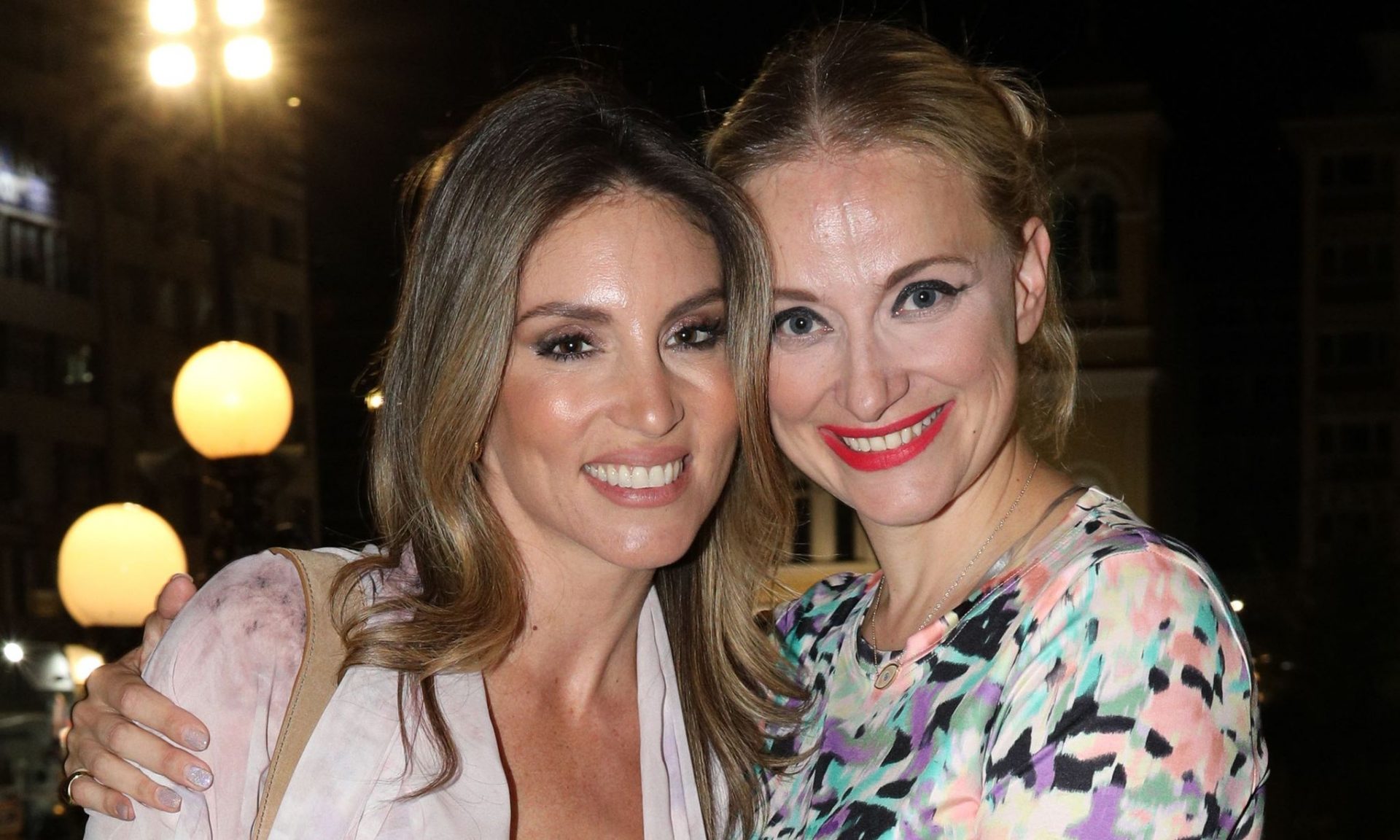 Δροσάκη: «Δεν θα απαντήσω για τον γάμο της Οικονομάκου γιατί θέλω να συνεχίσω να είμαι φίλη της»