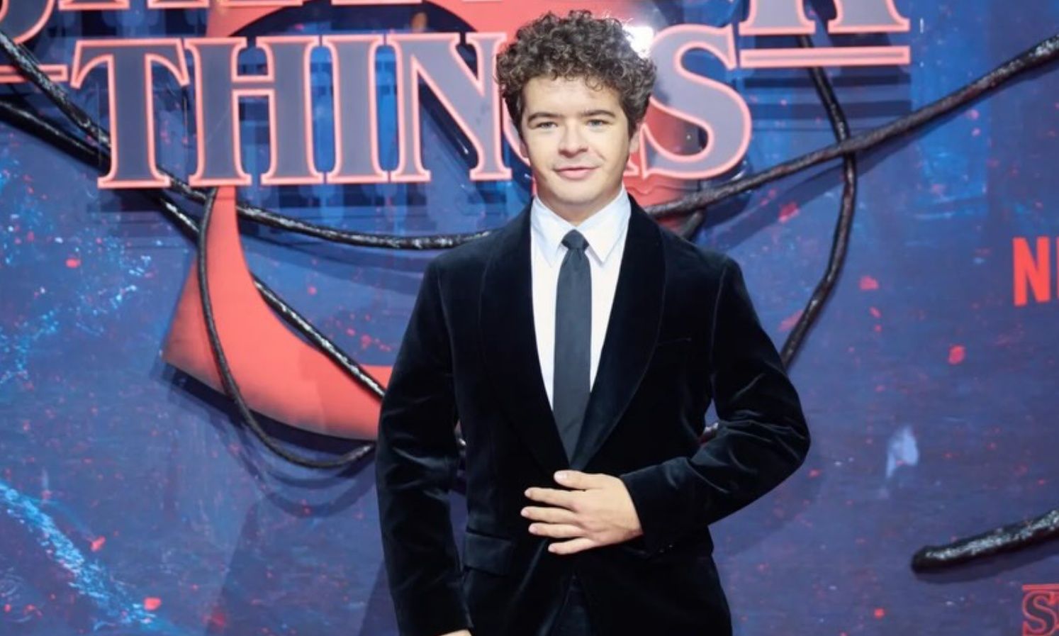 Gaten Matarazzo: Η αλήθεια πίσω από τον «Dustin» του Stranger Things - Η σπάνια γενετική πάθηση
