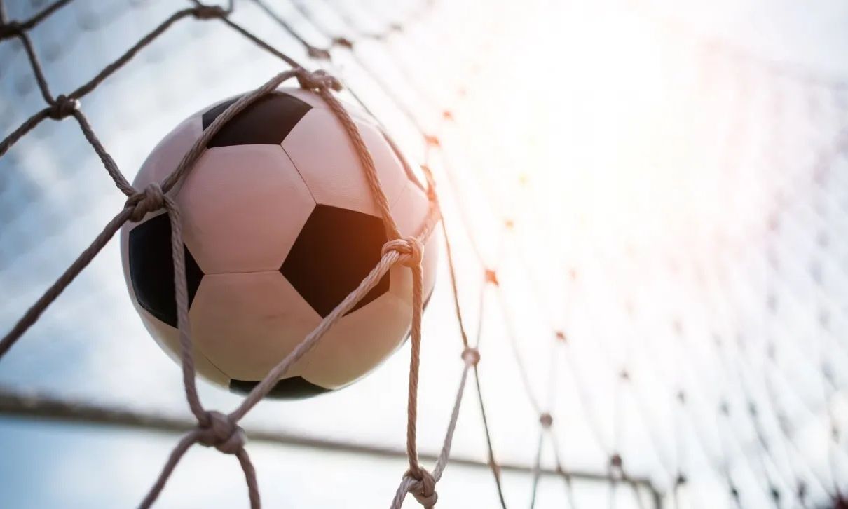 Δυνατά παιχνίδια στη Super League με ενισχυμένες αποδόσεις & Bet Builder Ready από το Πάμε Στοίχημα