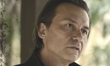 Να μ' αγαπάς - Αλεξανδρής: Η μυθοπλασία και ειδικά αυτή η σειρά, είναι ένα παραμύθι για μεγάλους