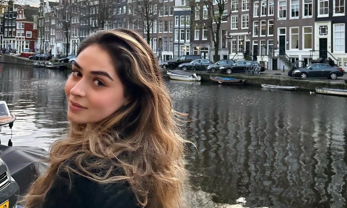 Σόι σου: Η Βάσια Γκολφινοπούλου σε Χριστουγεννιάτικο mood – Η εικόνα από το στολισμένο σαλόνι της