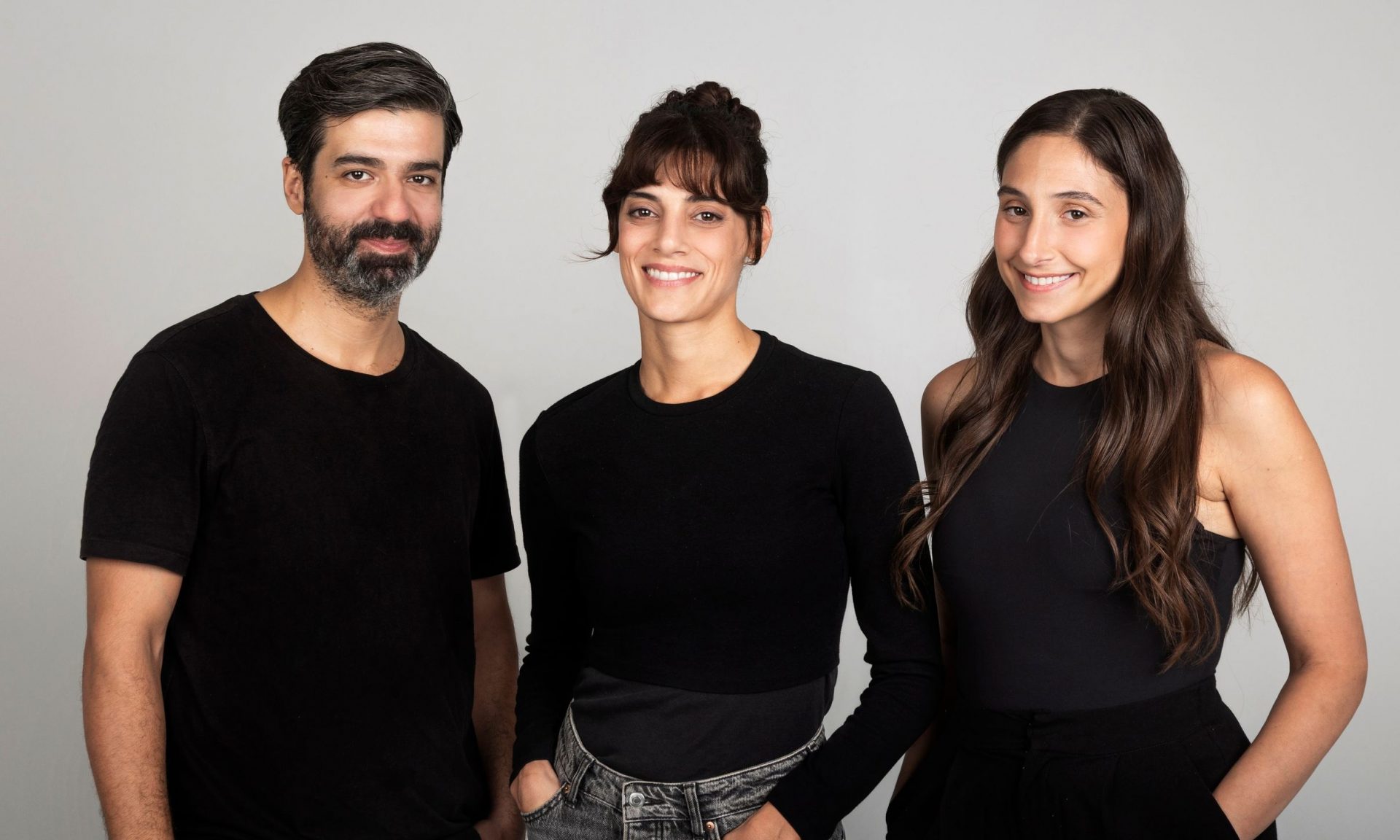 Η πιο υπέροχη χειρότερη του κόσμου - Το νέο έργο της Φωτεινής Αθερίδου έρχεται στο θέατρο Ιλίσσια