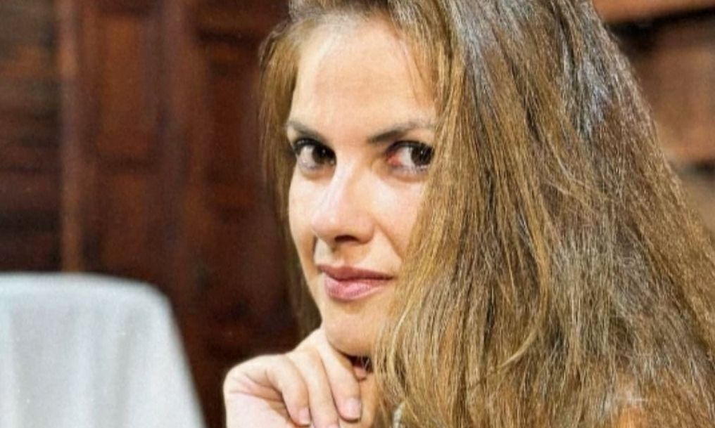 Κωνσταντίνα Κλαψινού: Η τηλεόραση είναι φλερτ. Το θέατρο είναι σχέση