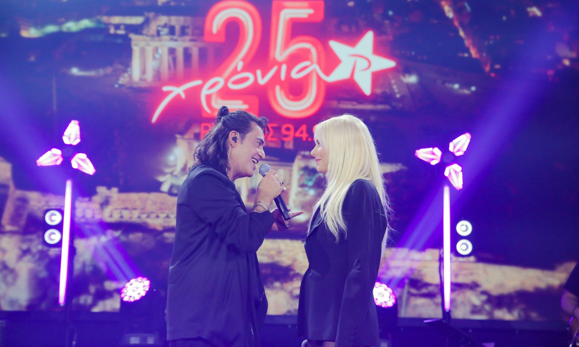 ΜΑΚ TV: Πρωτοχρονιά γεμάτες ρυθμό και γλέντι