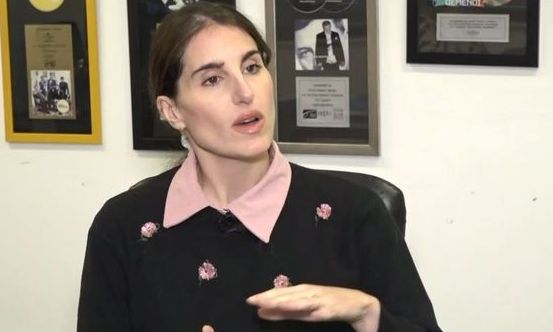 Παυλίνα Βουλγαράκη: «Με το που είδα την κόρη μου ένιωσα ένα δέσιμο»