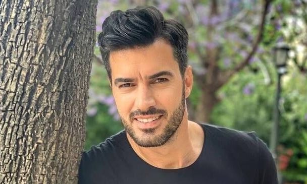 Γιάννης Τσιμιτσέλης: «Ακόμα και η μεγαλύτερη ασφάλειά μου, το χιούμορ, δεν μπορεί να με σώσει»