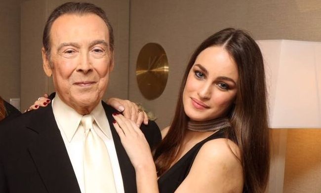 Μαρία Βοσκοπούλου: Έτσι τίμησε τη μνήμη του αξέχαστου πατέρα της, Τόλη, ανήμερα την Πρωτοχρονιά!