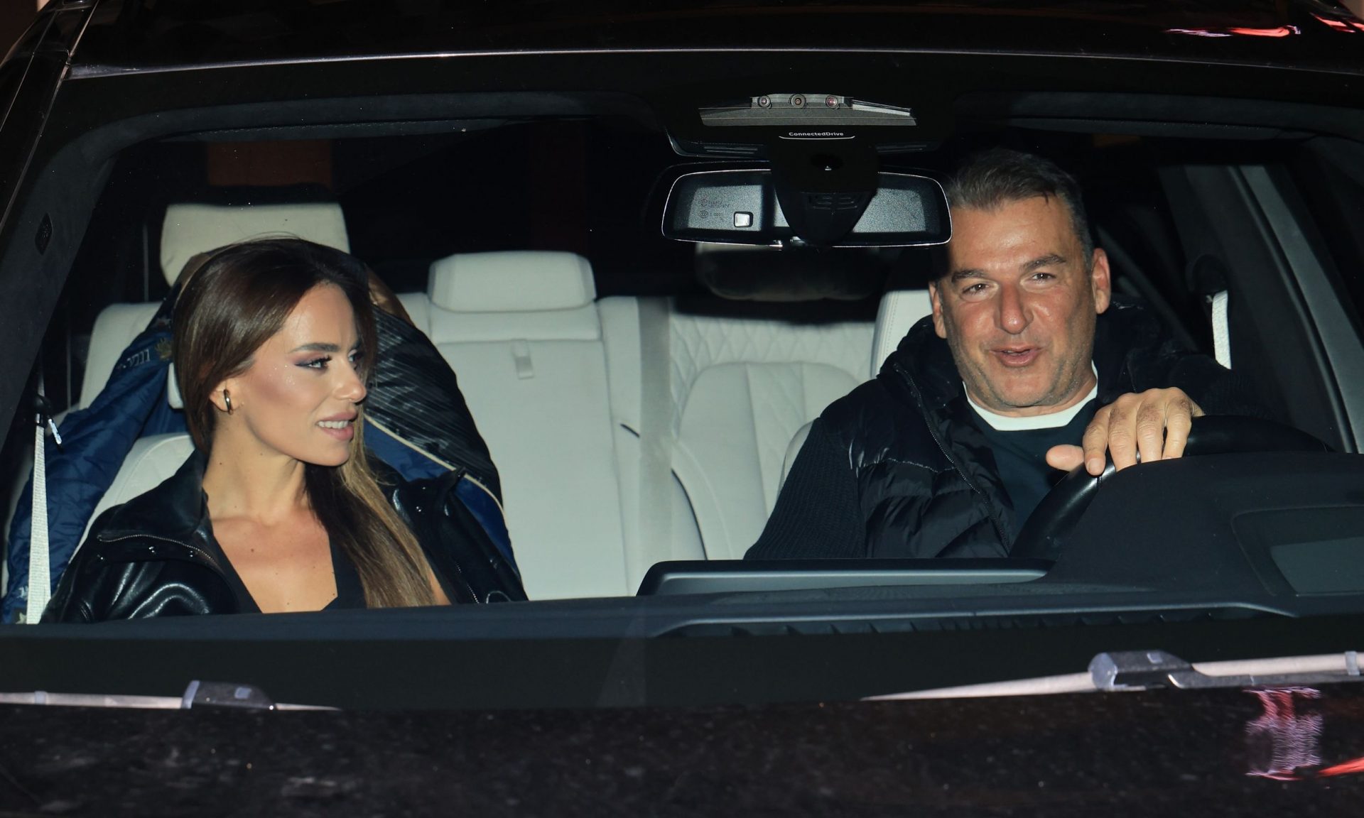 Λιάγκας-Αντωνά καλωσόρισαν το 2026 στην Αράχοβα! Η κοπή της βασιλόπιτας με φίλους & το viral videο