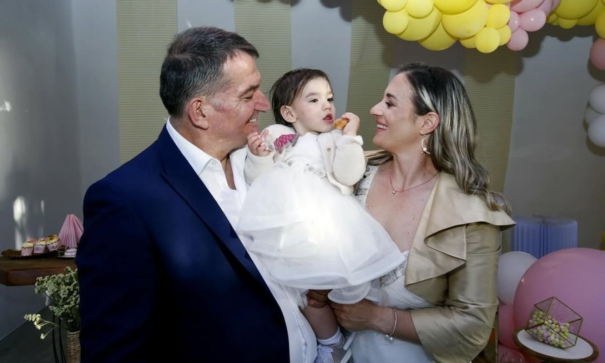 Πύρρος Δήμας: Το υπέροχο βίντεο από την εξόρμησή του στο γυμναστήριο μαζί με την 1,5 έτους κόρη του