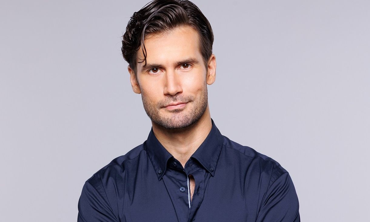 Μπαμπά, σ’αγαπώ: Ο Αναστάσης Ροϊλός είναι ο «Μπαμπά-φεύγας»!