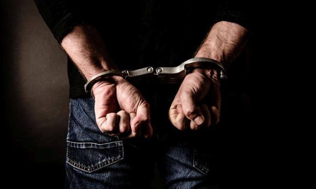 Συνελήφθη πασίγνωστος ηθοποιός - Το επεισόδιο με οδηγό ταξί