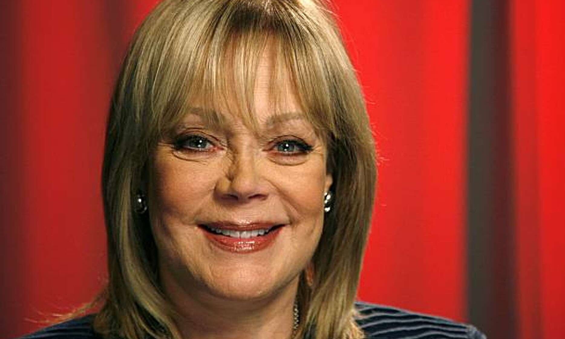 Κάντι Σπέλινγκ: Το photoshop την έκανε… Κλόε Καρντάσιαν – Τα απίστευτα σχόλια