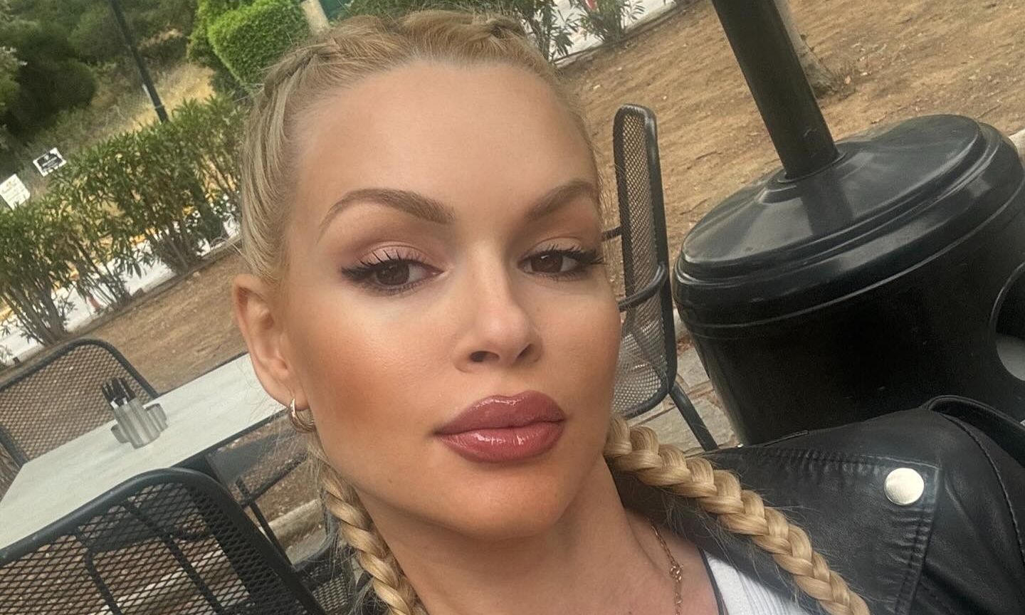 Βίκυ Κάβουρα: «Έπαθα αιμορραγία πάνω στη σκηνή, τελείωσα την παράσταση και πήγα στο νοσοκομείο»