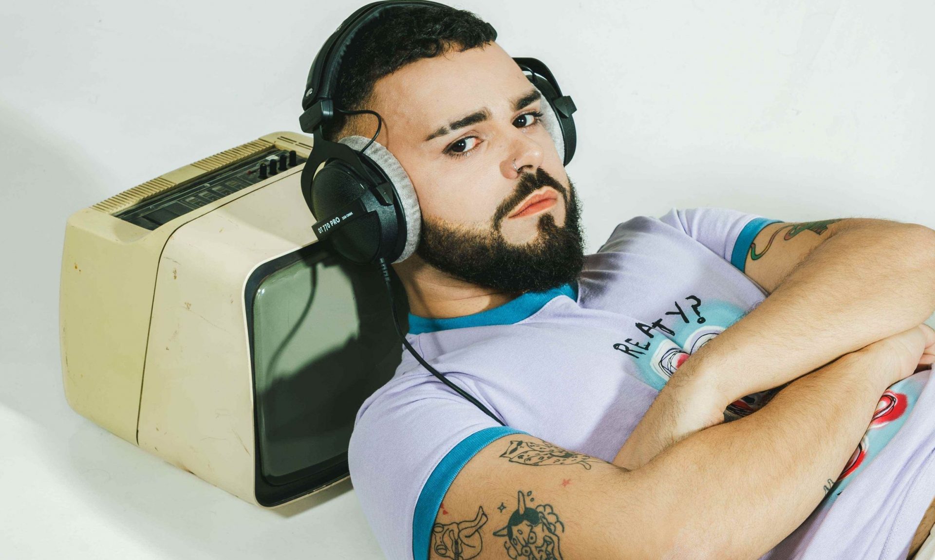 Akylas: To «Ατελιέ» του παίζει παντού