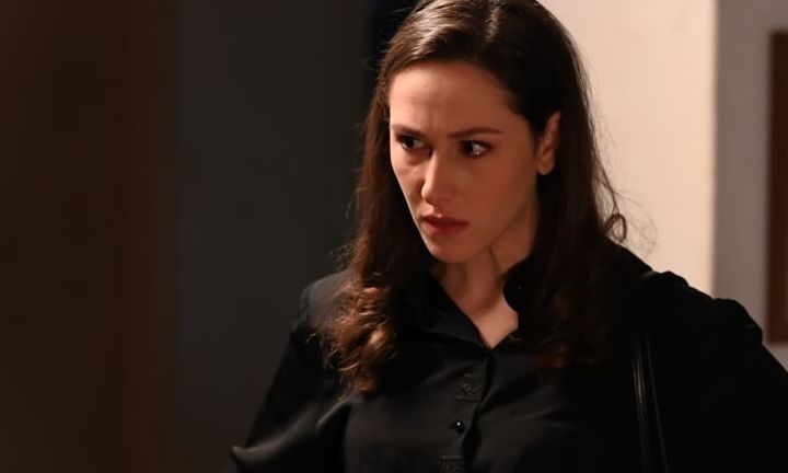 Άγιος έρωτας: Η Σοφία συναντά στο ψυχιατρείο τη μητέρα του Παύλου – Η σκληρή στάση του Πέτρου