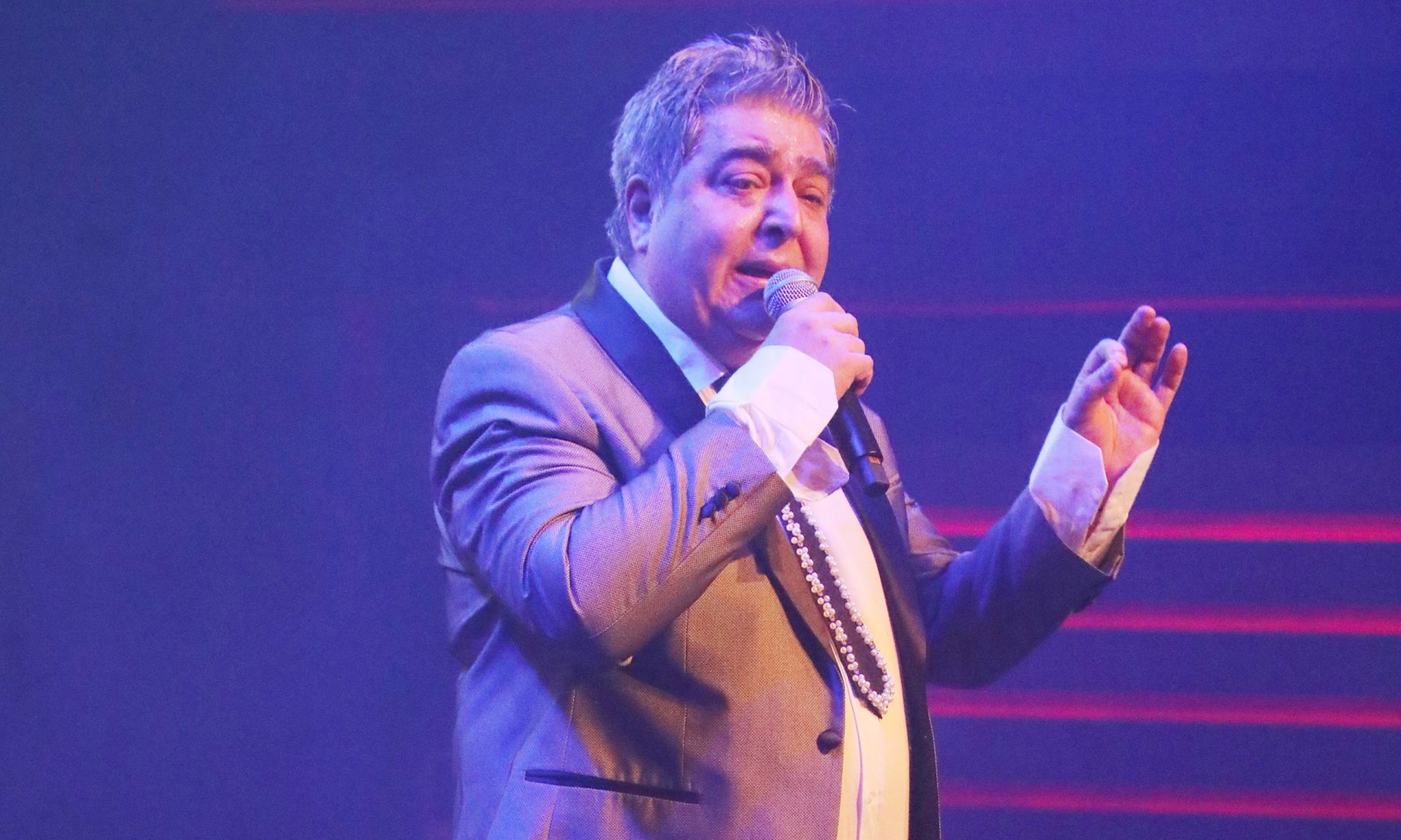 Η απάντηση του Σώτη Βολάνη για την αποχώρησή του από νυχτερινό κέντρο όπου τραγουδούσε