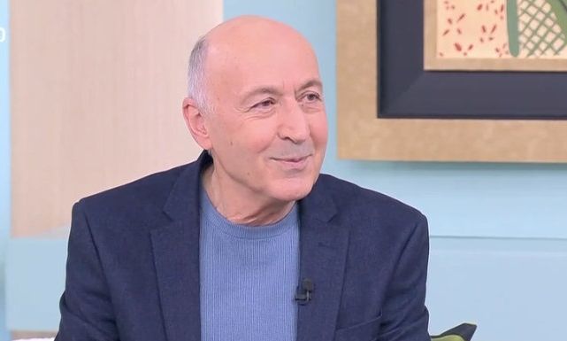 Παύλος Ορκόπουλος: Τα 50 χρόνια γάμου, η εξομολόγηση για τα εγγόνια του και το Σόι