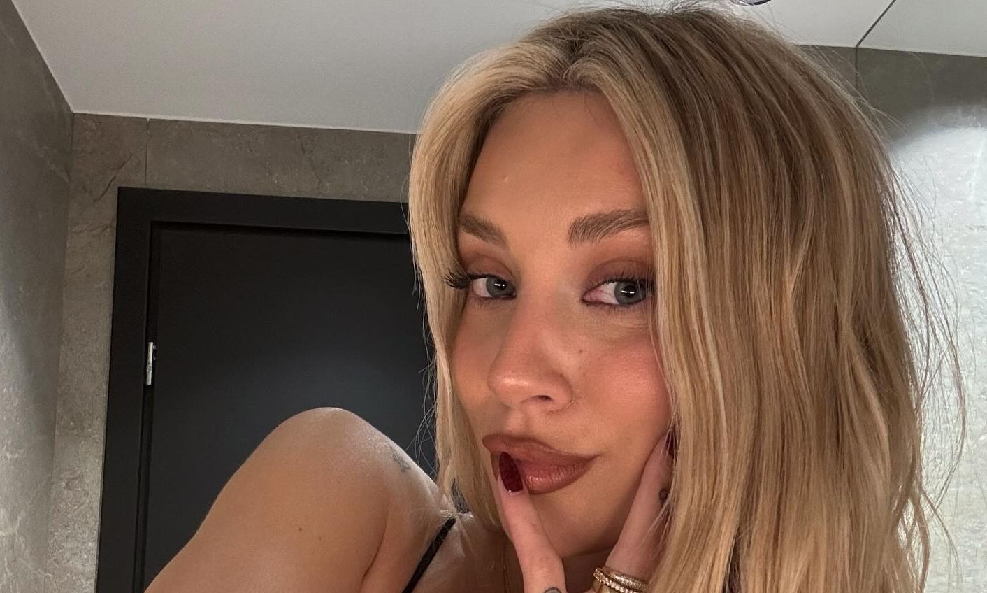 Γαρυφαλλιά Καληφώνη: H open ντουλάπα της είναι τάση! Η εικόνα από το νέο της σπίτι